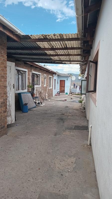 8 Bedroom Property for Sale in Klein Parys Western Cape